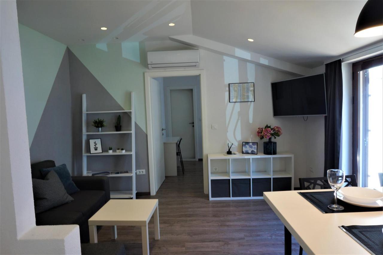 Apartment Cosy & Sweet Makarska Ngoại thất bức ảnh